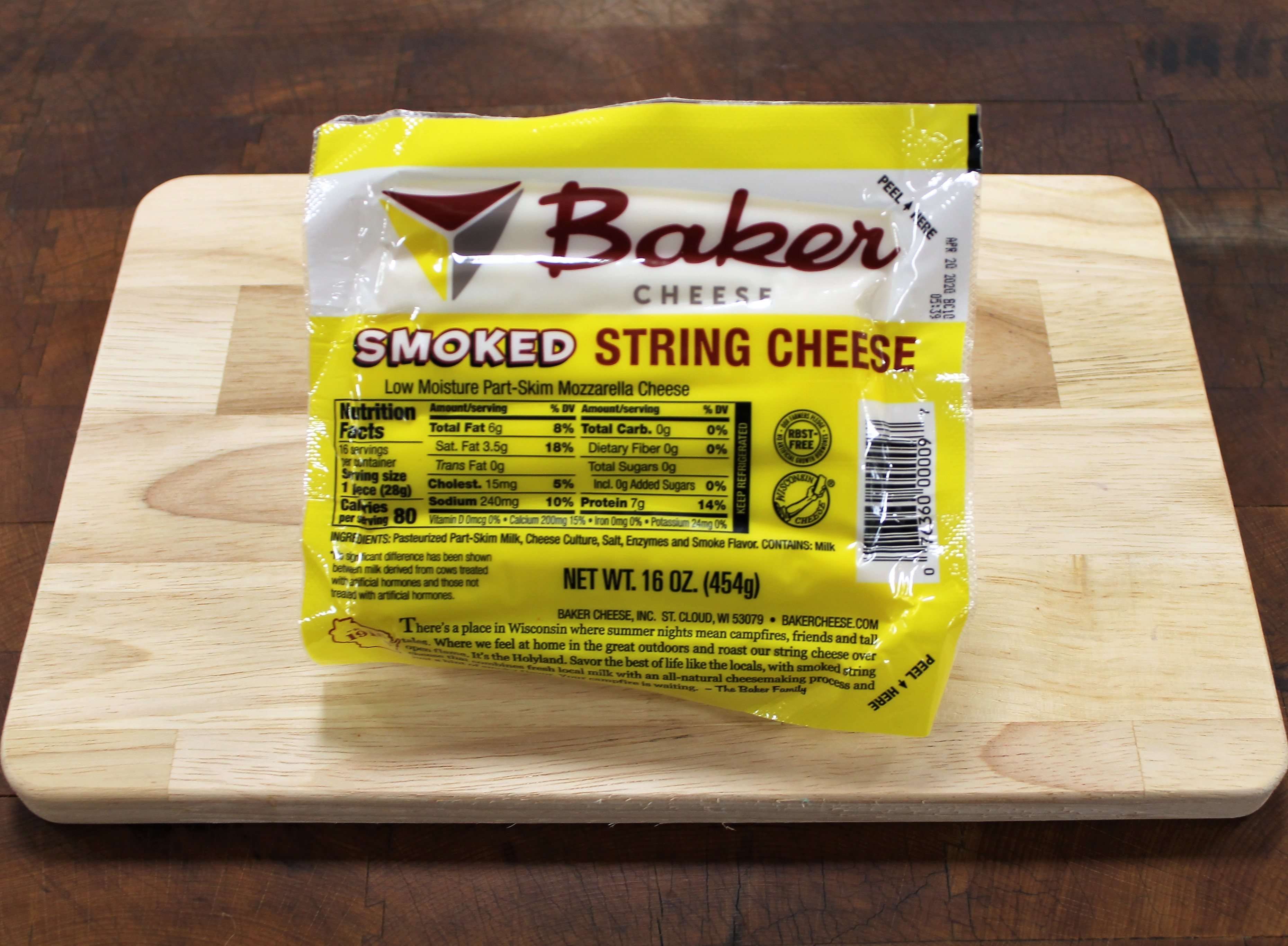 Bakers Smoked String Cheese Eau Galle Cheese